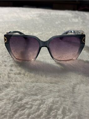 Brand New LV Purple to Pink Ombre Square Sunglasses